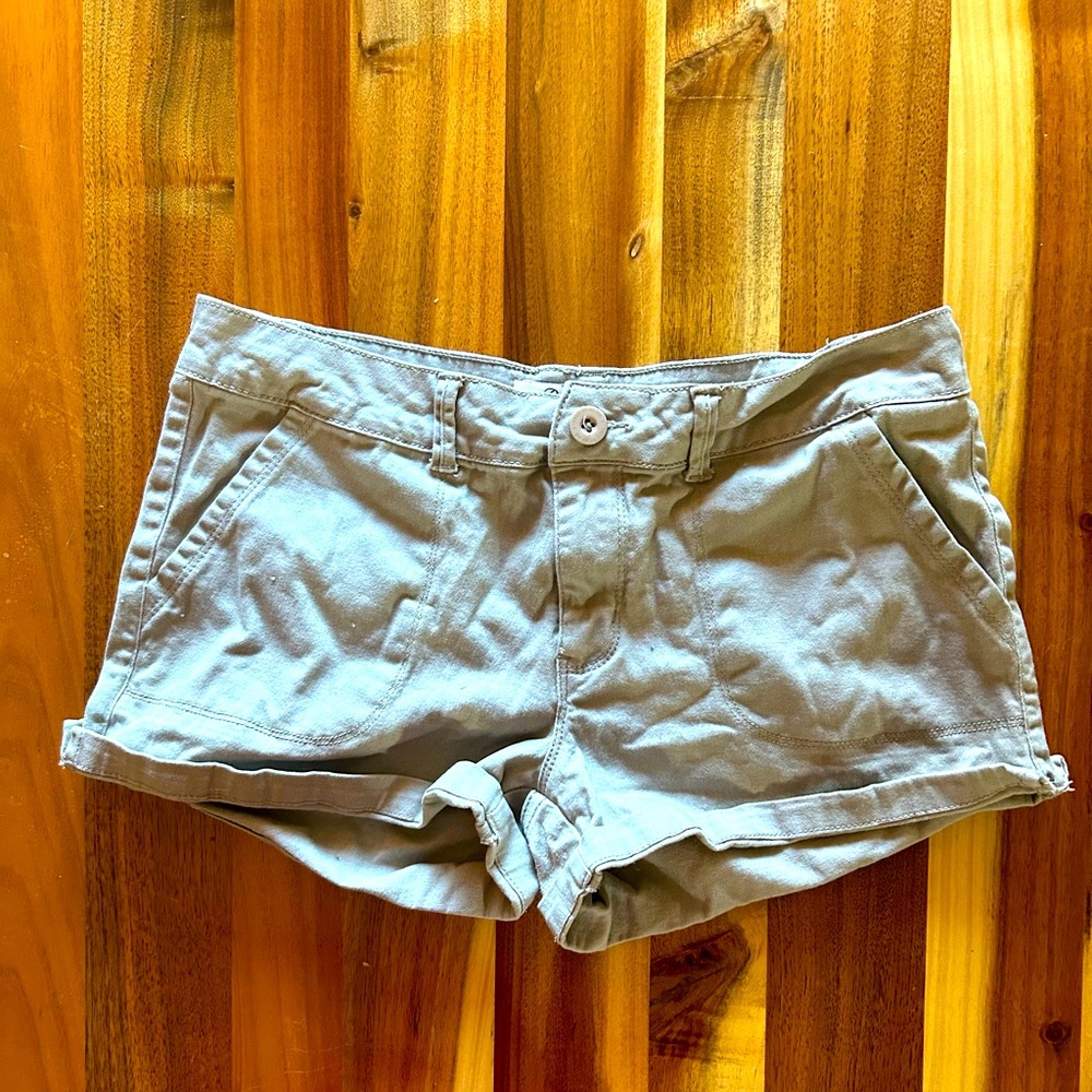 Beige shorts